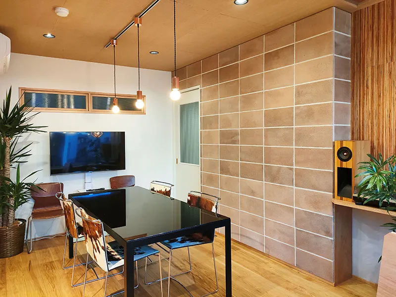 おしゃれなコンクリートブロックの壁のインテリア