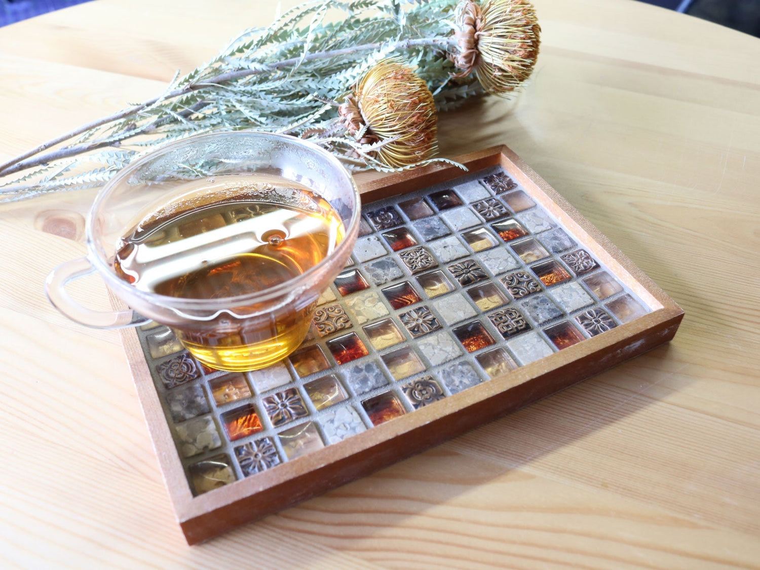 モザイクタイルでDIYトレイ作り｜初心者でも簡単！5分動画解説