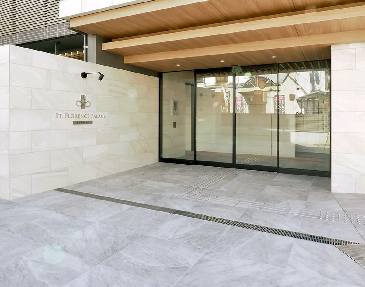 グラン舗石-ルイーダ