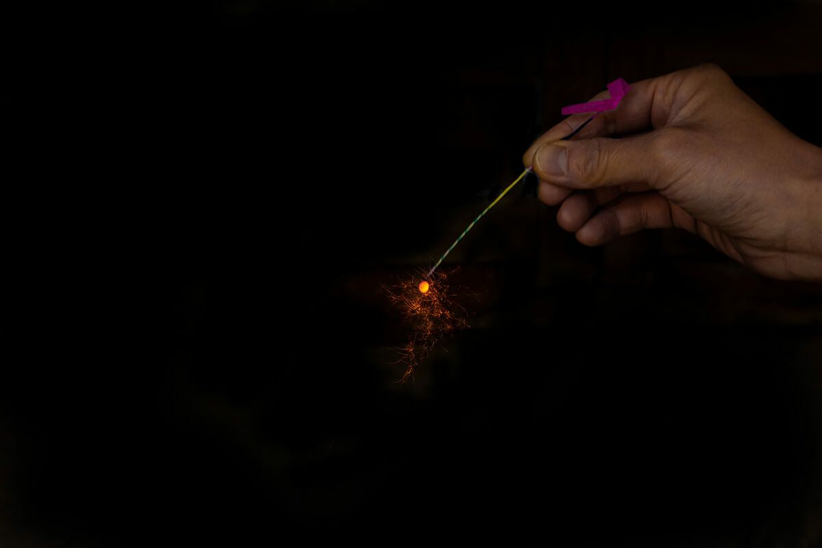 キャンピング花火  （手持ち花火 線香花火 8本入）