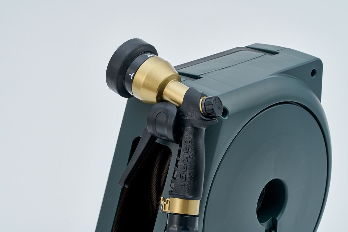 コンパクトガーデンリールII（カカオレッド）