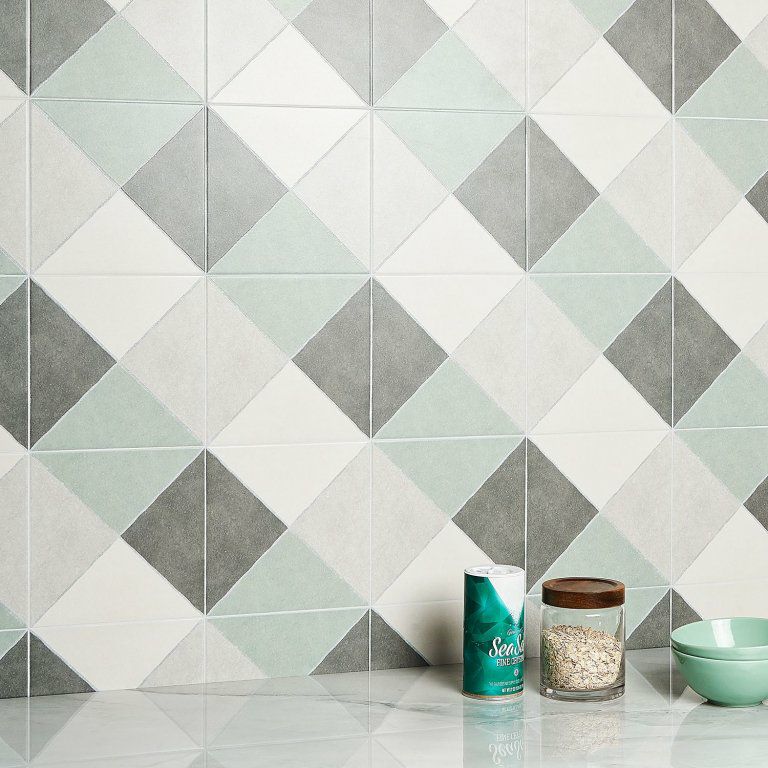 AUTEUR - アウトゥール