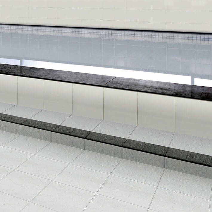 サーモタイル クォーツ