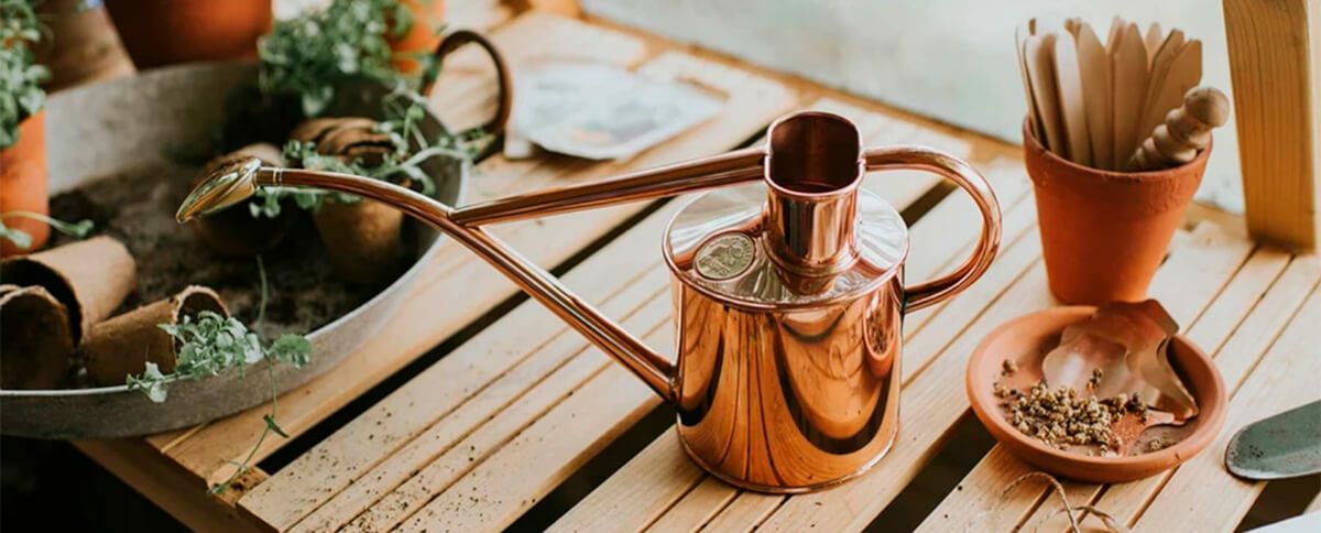 メタルインドアカン（ジョウロ）・1L グラファイト