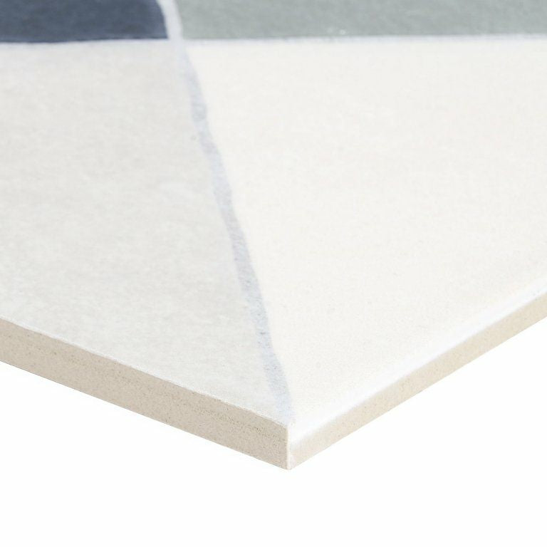 AUTEUR - アウトゥール