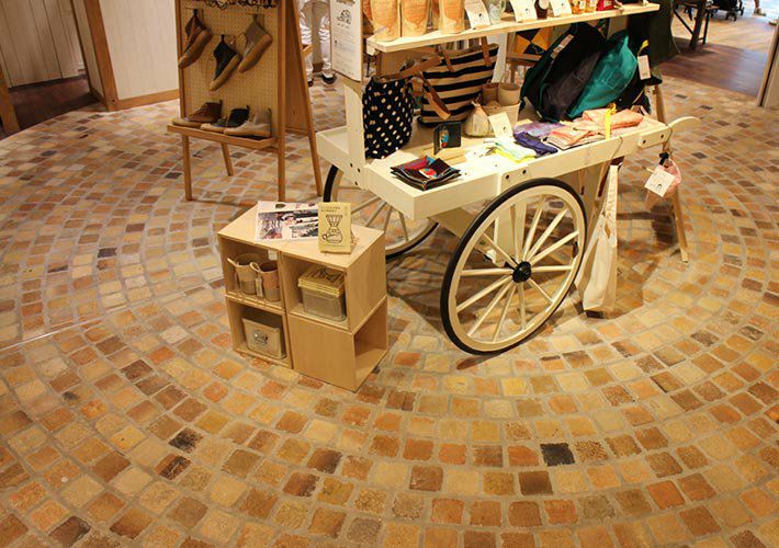 古煉瓦 白ハーフ