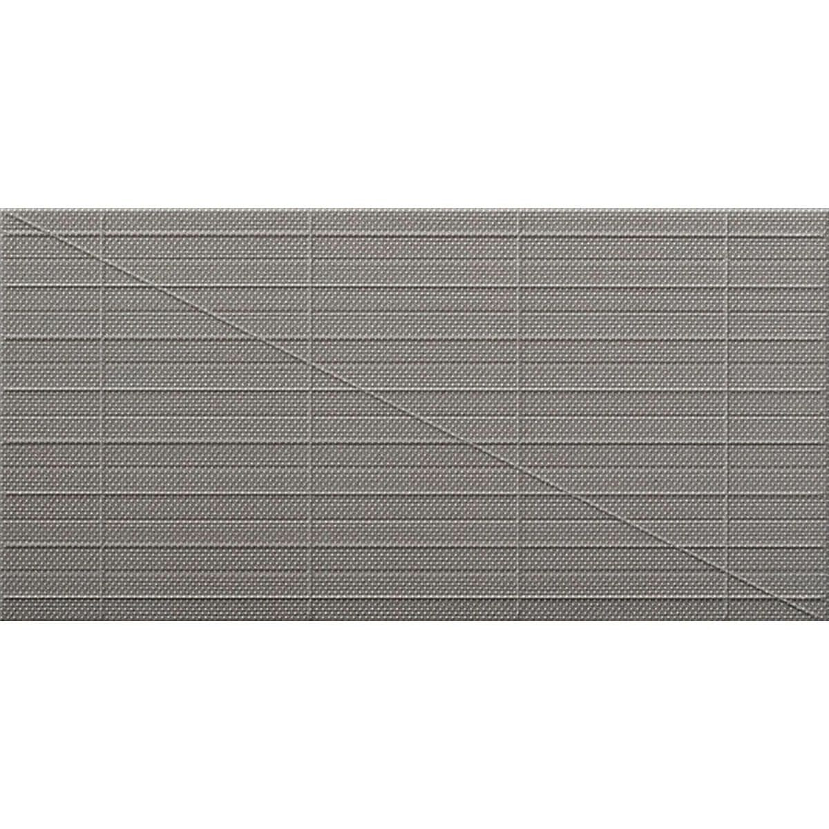 リネエ（ネイビー：レリーフD）  エコカラットプラス