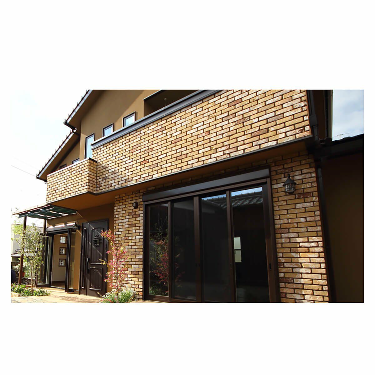 ラスティックエナン