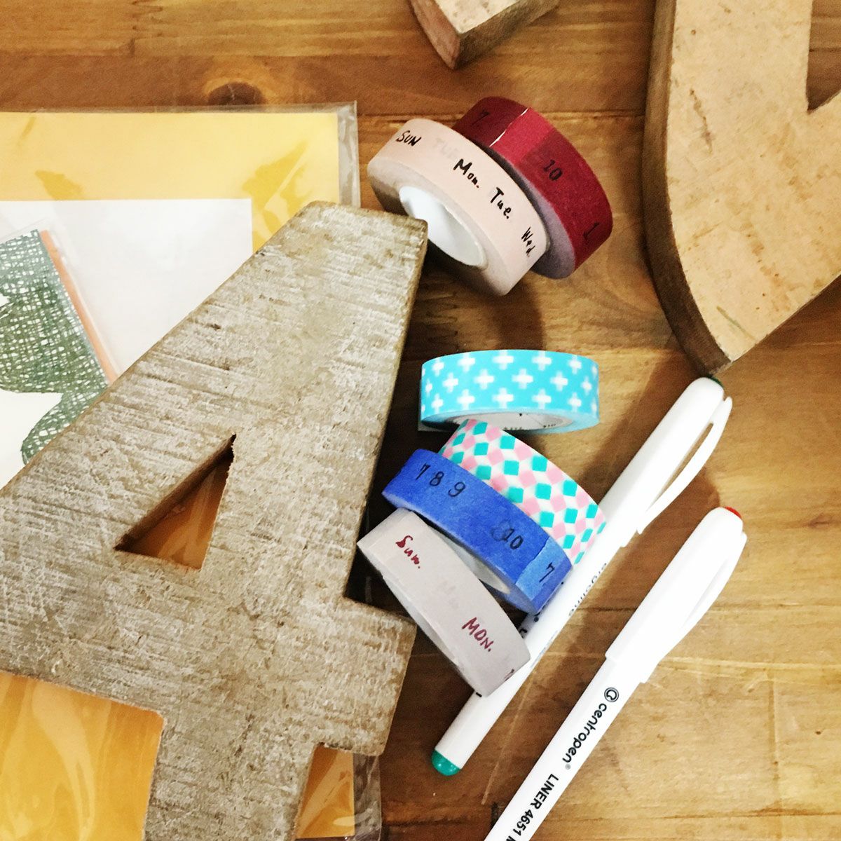 ウッドオーナメント・ナンバー<br>wood-4