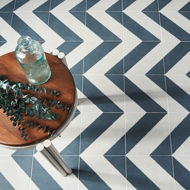 AUTEUR - アウトゥール